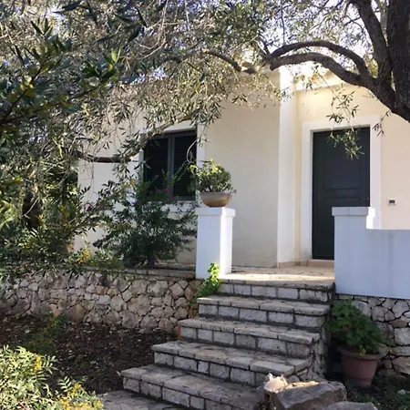 Nereidi Pool Villas Porto Ozias