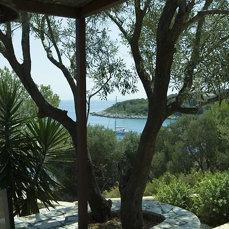 Nereidi Villas Aparthotel