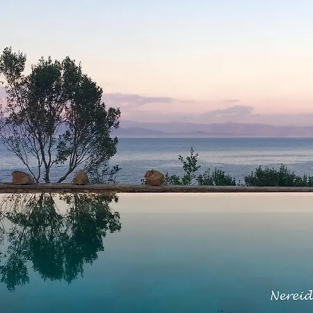 Nereidi Aparthotel Porto Ozias