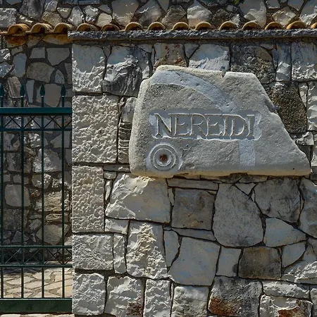 Nereidi Villas 3*